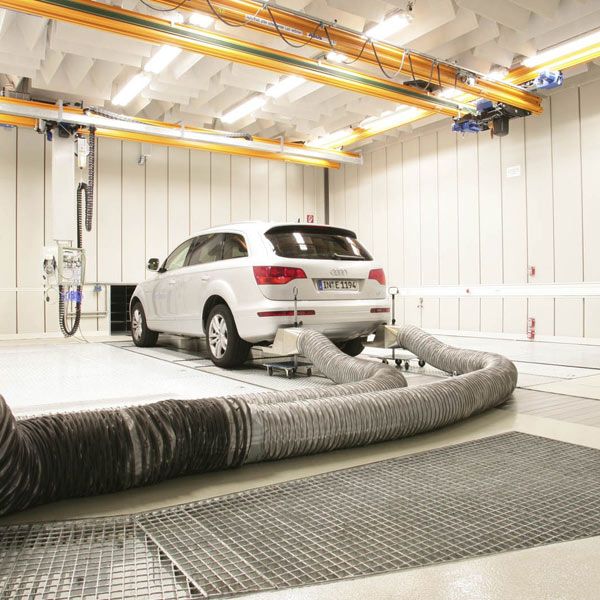 automotive-acoustic-testing-suv-f4c54a54