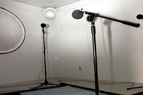 reverberation-room-inside-fec504f2
